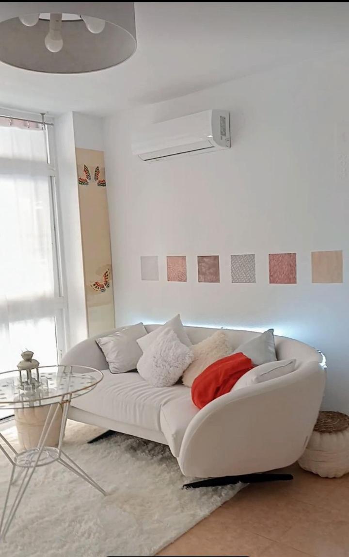 Playa Beach Malaga 3Habts Dobles, Cocina Familiar, Apartamento Completo La Cala Del Moral Esterno foto